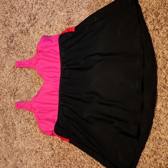 Oh Baby by Motherhood Tankini Swim top - Picture 3 of 6